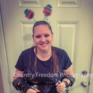 Meet your Posher, Elizabeth